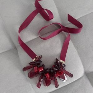 NWOT Statement Necklace